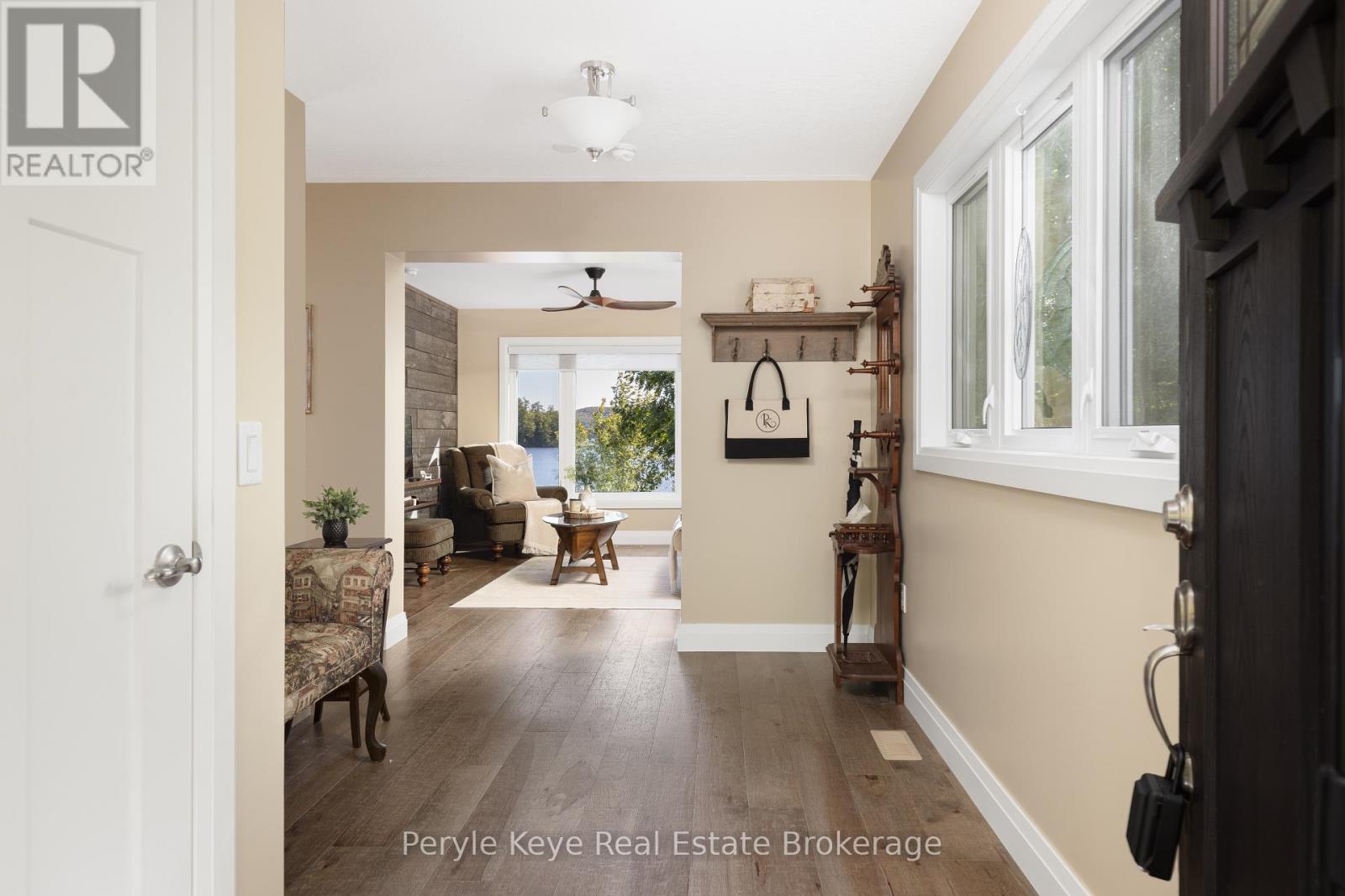 1054 Inawendawin Road, Lake Of Bays, Ontario  P0B 1A0 - Photo 8 - X13822116