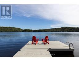 1054 INAWENDAWIN ROAD, Lake of Bays, Ontario