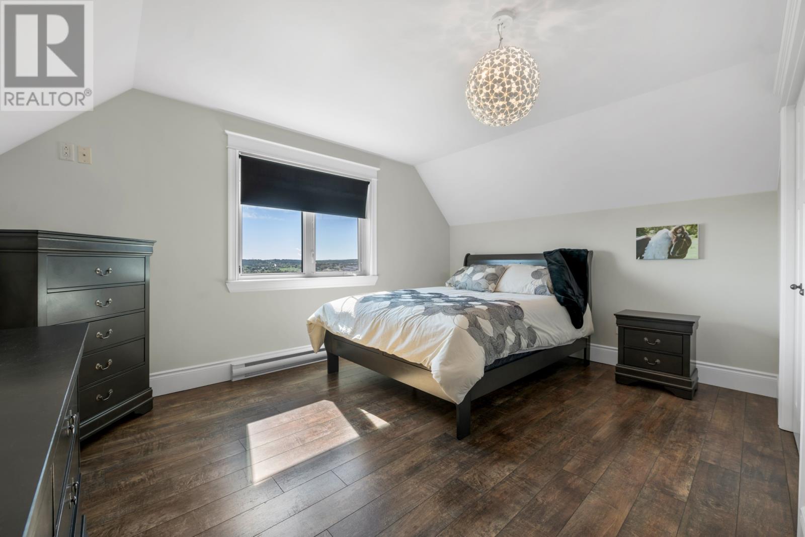 87 Morris Avenue photo 39