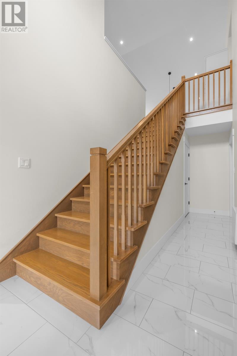 103 STANMOL Drive photo 2