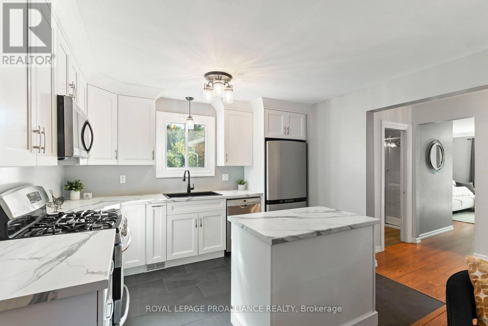 28 Massey Place, Brockville, Ontario  K6V 3V9 - Photo 12 - X13822124