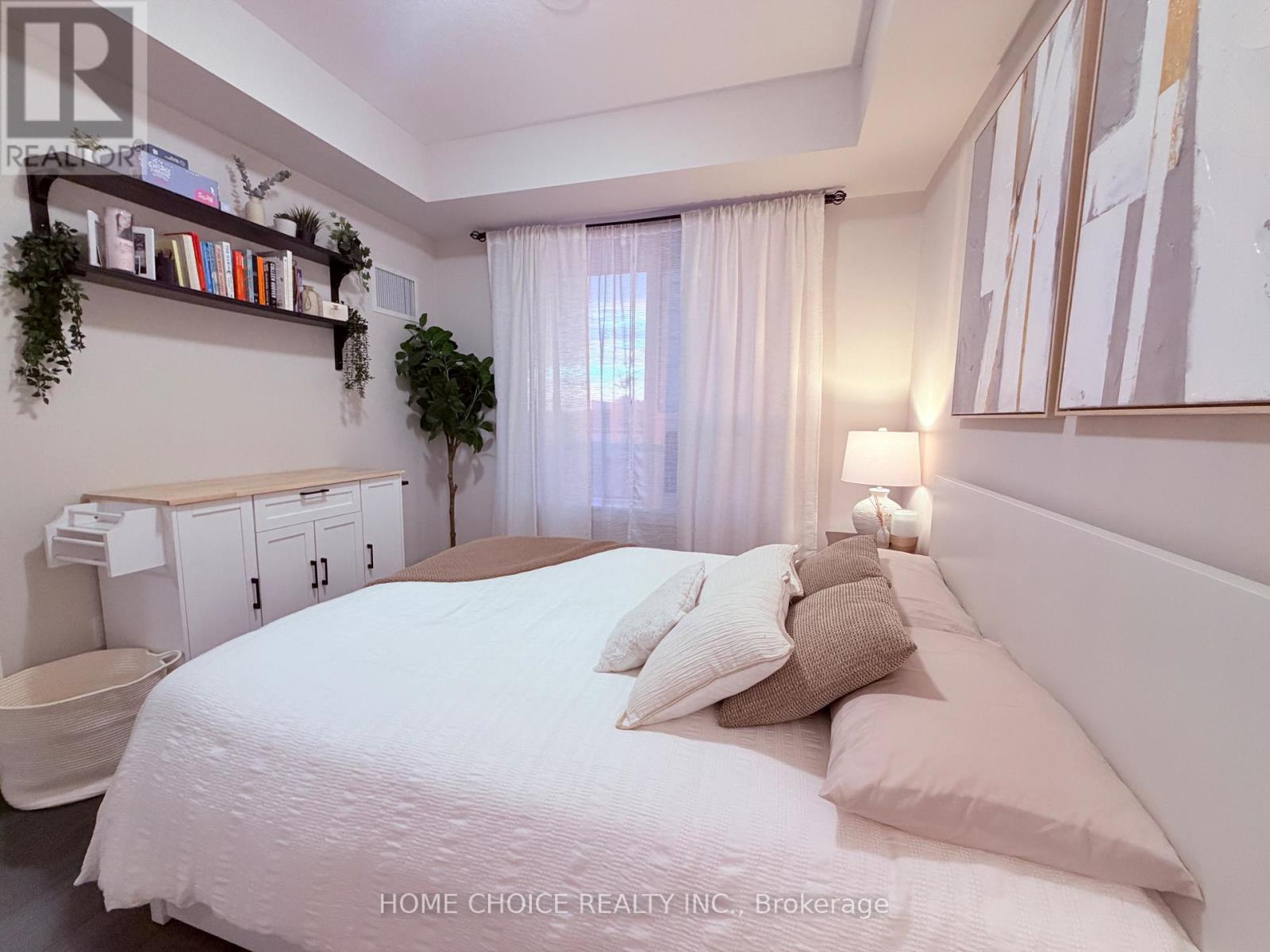 1304 - 3220 William Coltson Avenue, Oakville, Ontario  L6H 7X9 - Photo 13 - W13811360