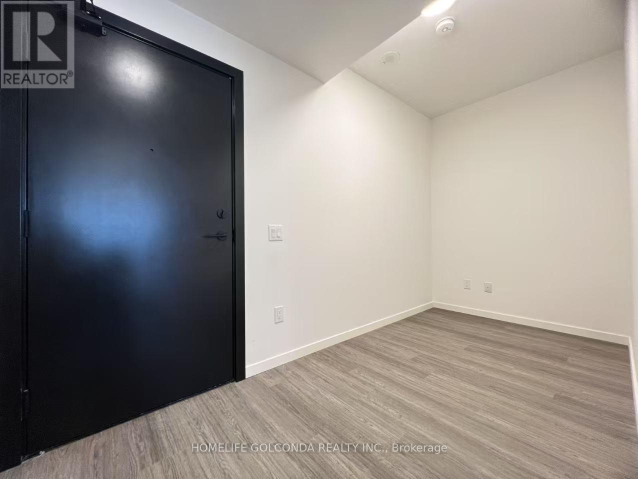 423 - 689 The Queensway, Toronto, Ontario  M8Y 1L1 - Photo 5 - W13625978