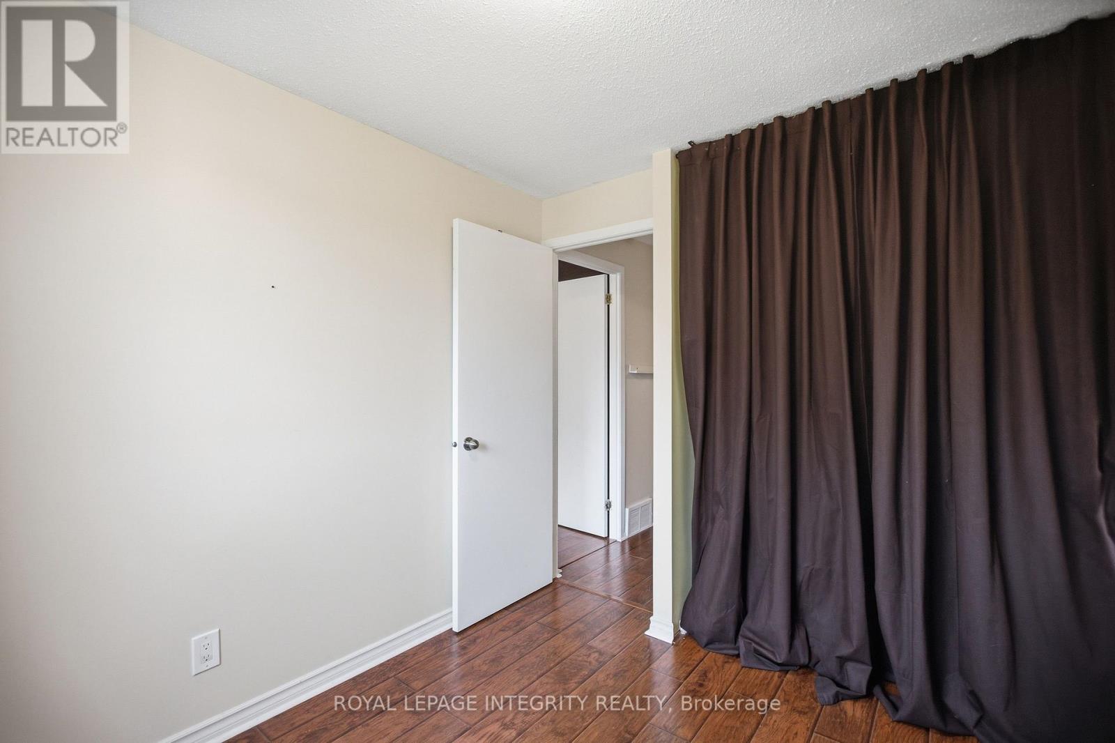 1248 Bethamy Lane, Ottawa, Ontario  K1J 8P4 - Photo 20 - X13792156