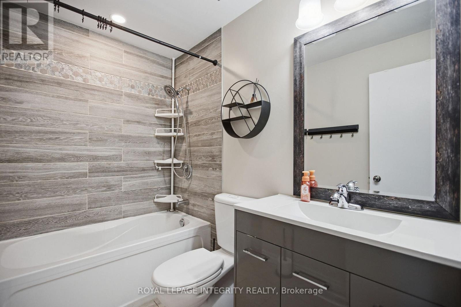 1248 Bethamy Lane, Ottawa, Ontario  K1J 8P4 - Photo 21 - X13792156