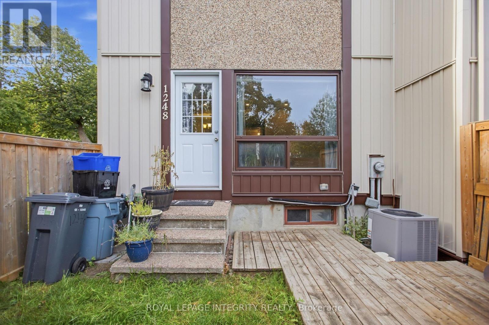 1248 Bethamy Lane, Ottawa, Ontario  K1J 8P4 - Photo 25 - X13792156