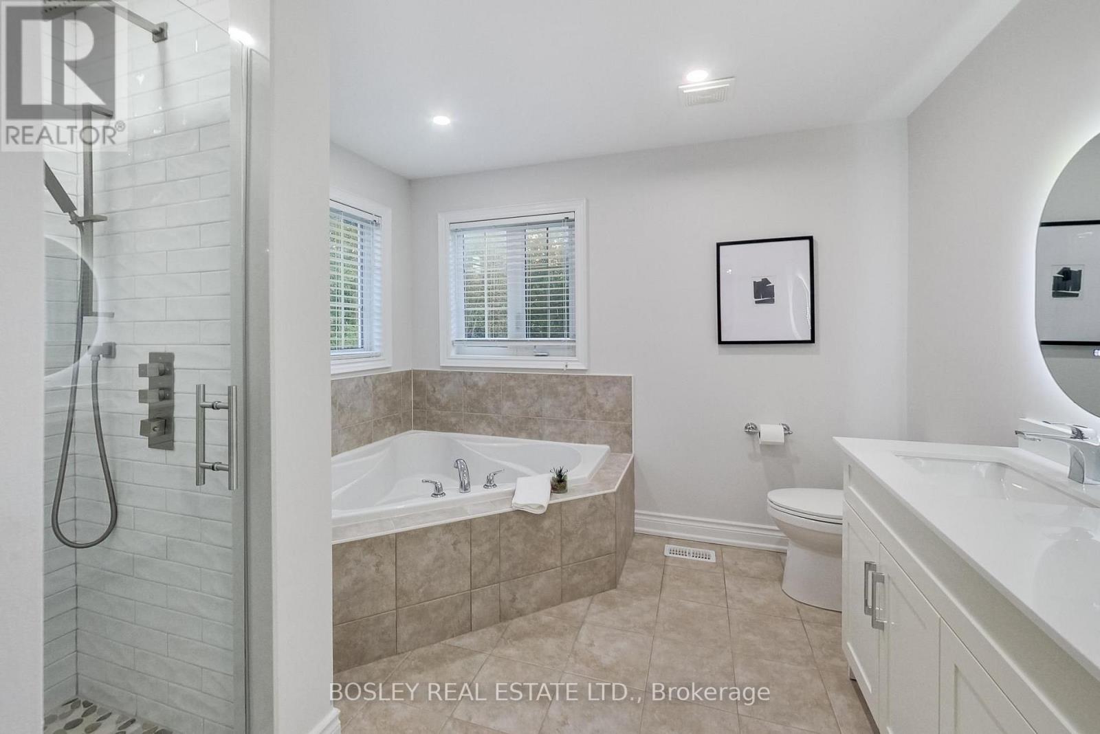 20 Trish Drive, Richmond Hill, Ontario  L4E 5C5 - Photo 24 - N13821926