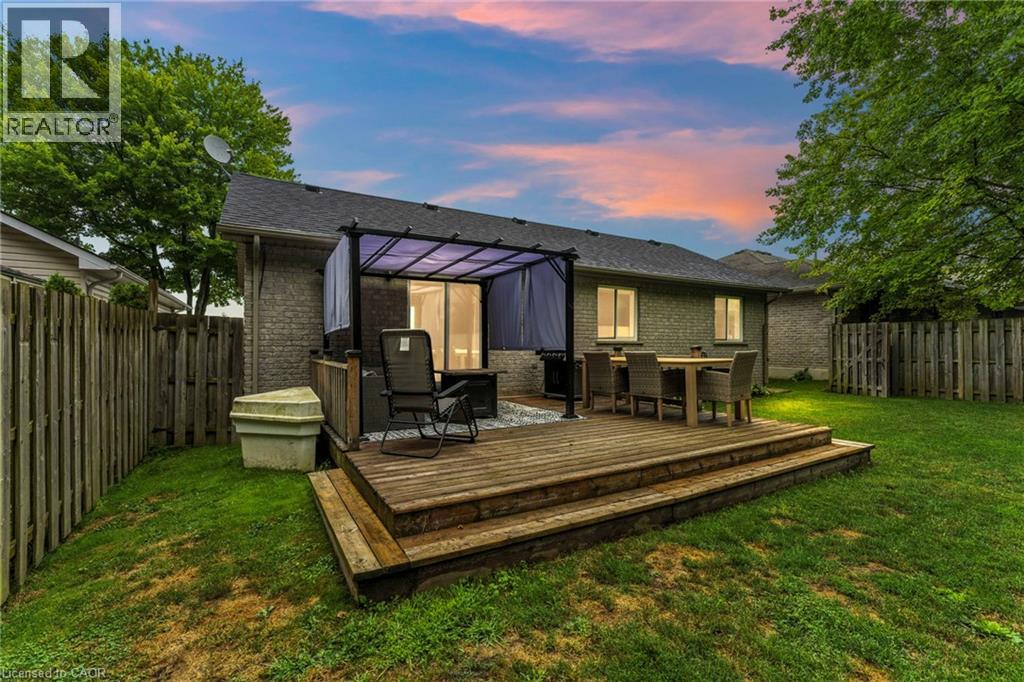 53 Hawtrey Road, Delhi, Ontario  N4B 2W5 - Photo 2 - 40866091