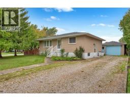 524 Dora DRIVE, Wallaceburg, Ontario