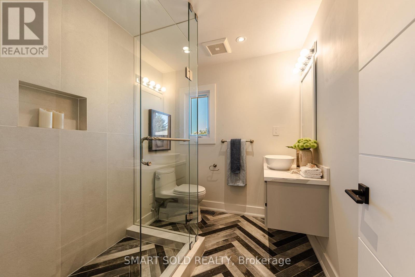 231 Hounslow Avenue, Toronto, Ontario  M2N 2B5 - Photo 27 - C13822052