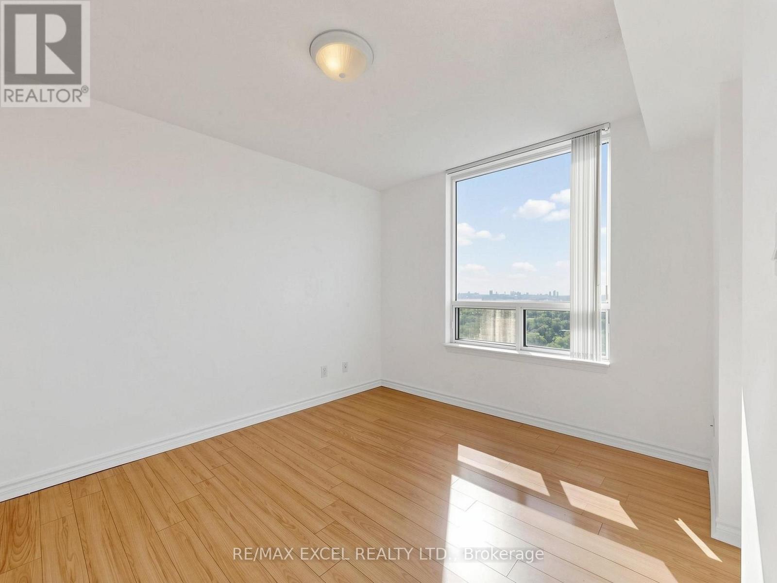 2010 - 1 Rean Drive, Toronto, Ontario  M2K 3C1 - Photo 19 - C13822066
