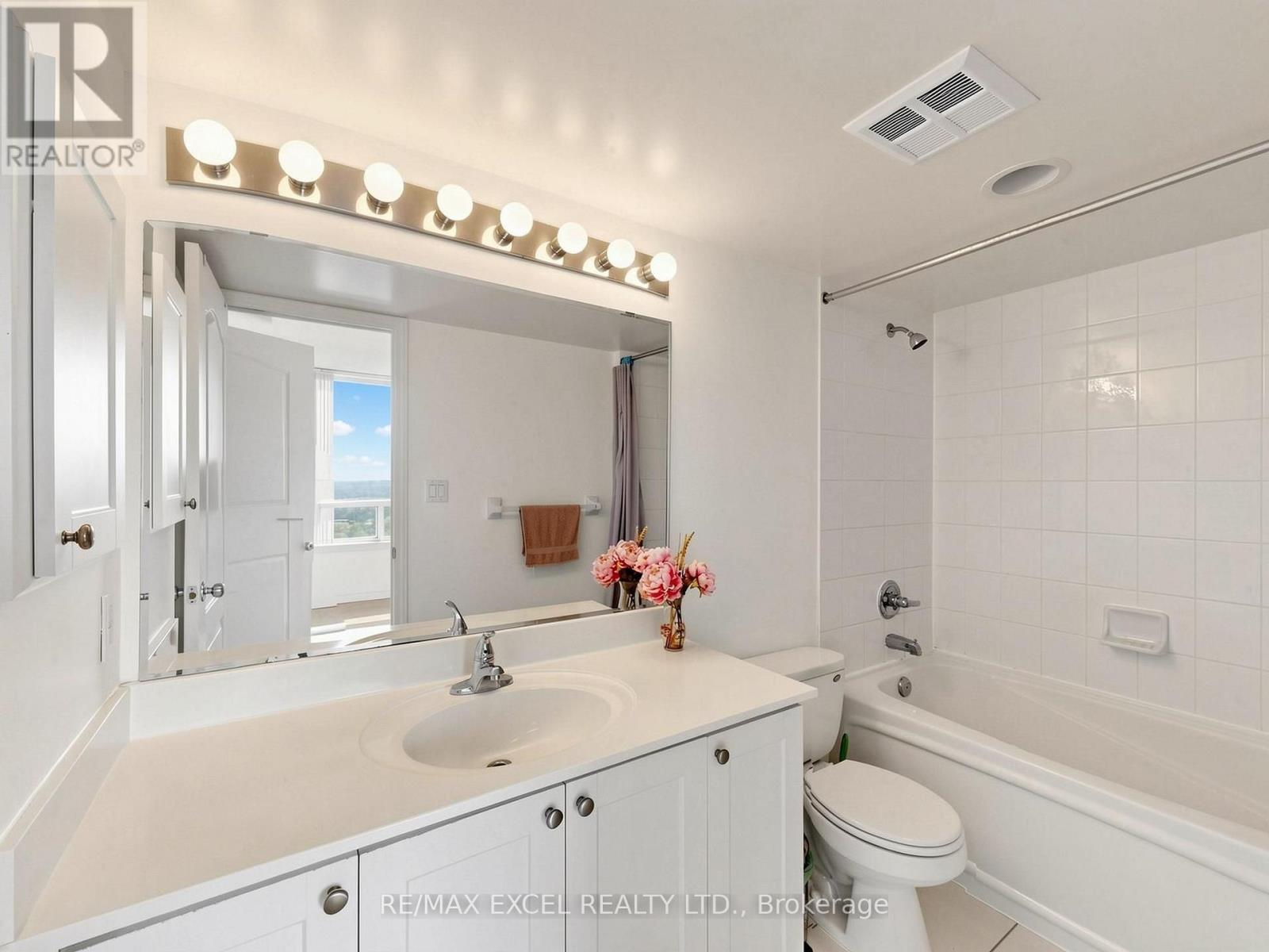2010 - 1 Rean Drive, Toronto, Ontario  M2K 3C1 - Photo 26 - C13822066