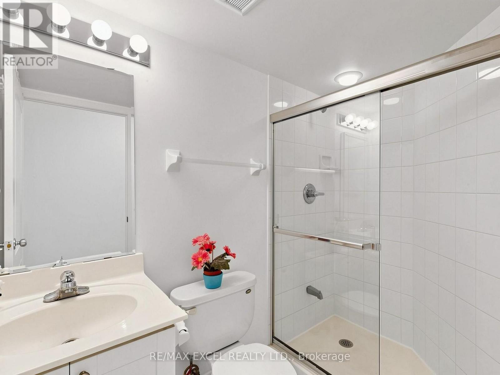2010 - 1 Rean Drive, Toronto, Ontario  M2K 3C1 - Photo 34 - C13822066