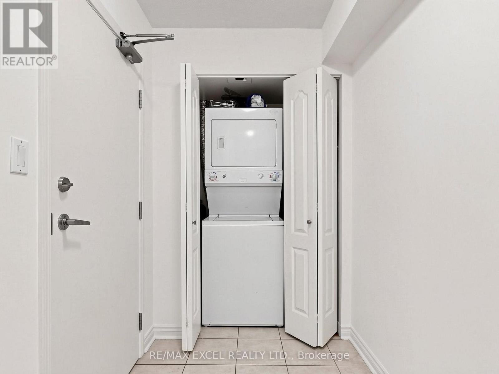 2010 - 1 Rean Drive, Toronto, Ontario  M2K 3C1 - Photo 35 - C13822066