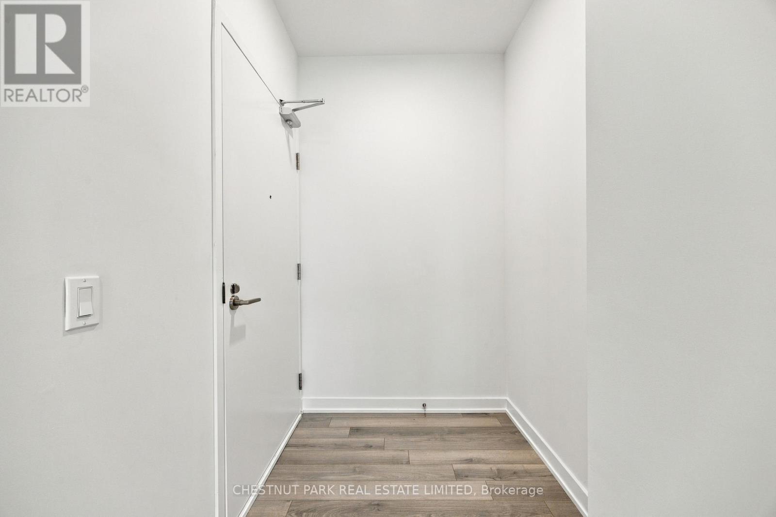 625 - 230 Simcoe Street, Toronto, Ontario  M5T 1T4 - Photo 3 - C13822090