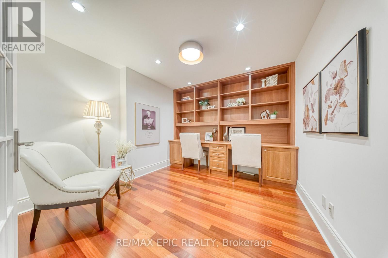 211 - 7071 Bayview Avenue, Markham, Ontario  L3T 7Y8 - Photo 3 - N13822138