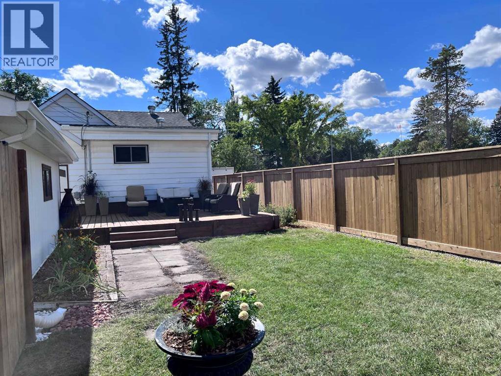 private back yard, fenced