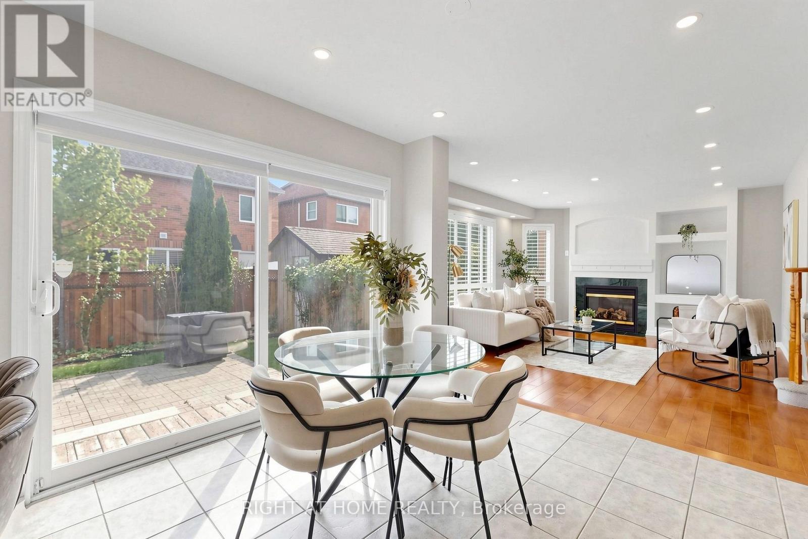 5 Mendoza Drive, Brampton (Fletcher's Meadow), Ontario  L7A 3M3 - Photo 14 - W13822114