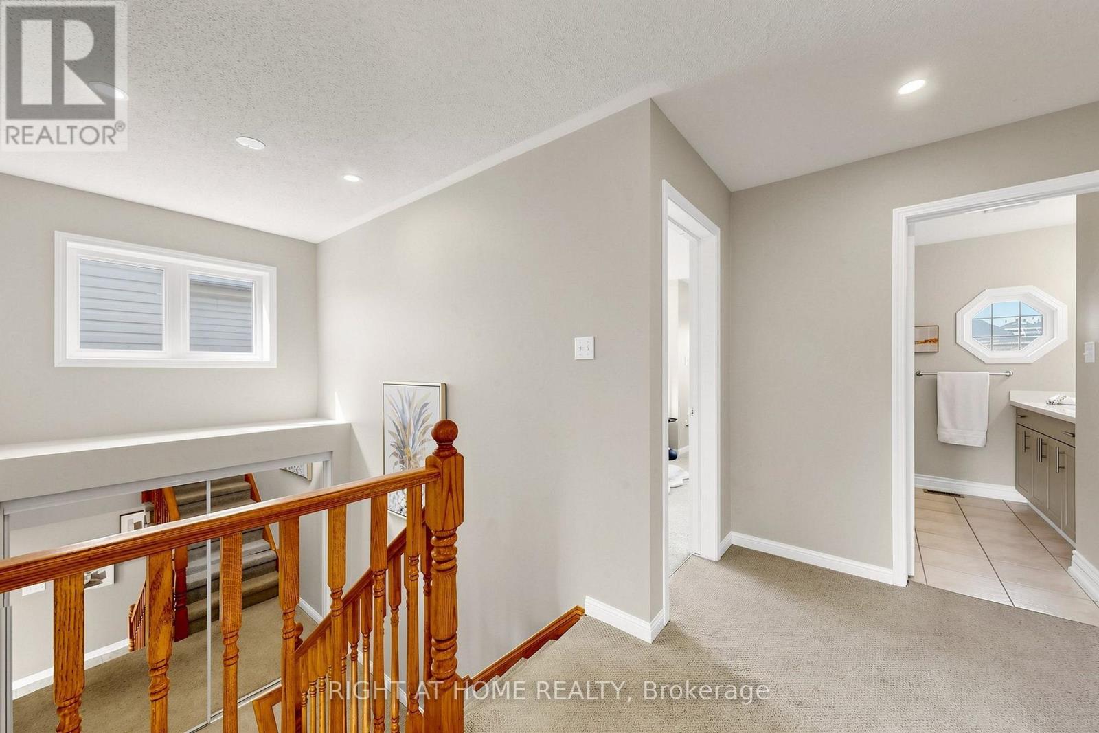 5 Mendoza Drive, Brampton (Fletcher's Meadow), Ontario  L7A 3M3 - Photo 22 - W13822114