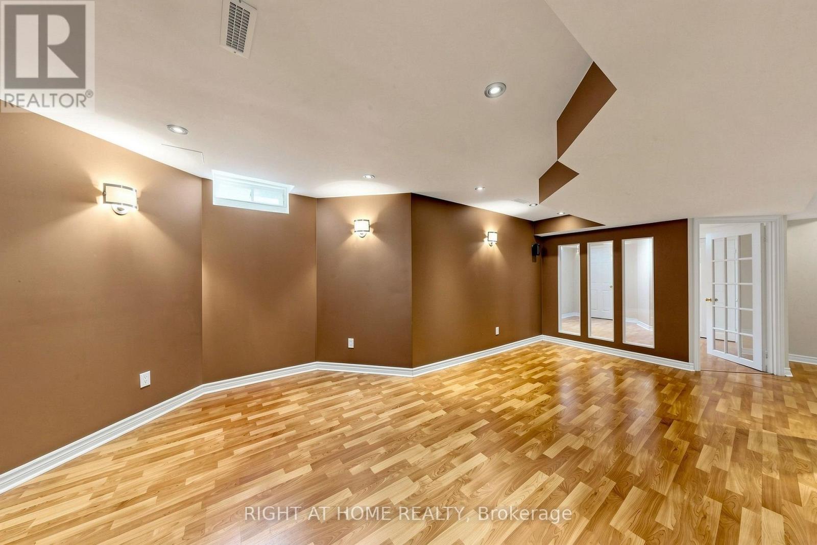 5 Mendoza Drive, Brampton (Fletcher's Meadow), Ontario  L7A 3M3 - Photo 43 - W13822114
