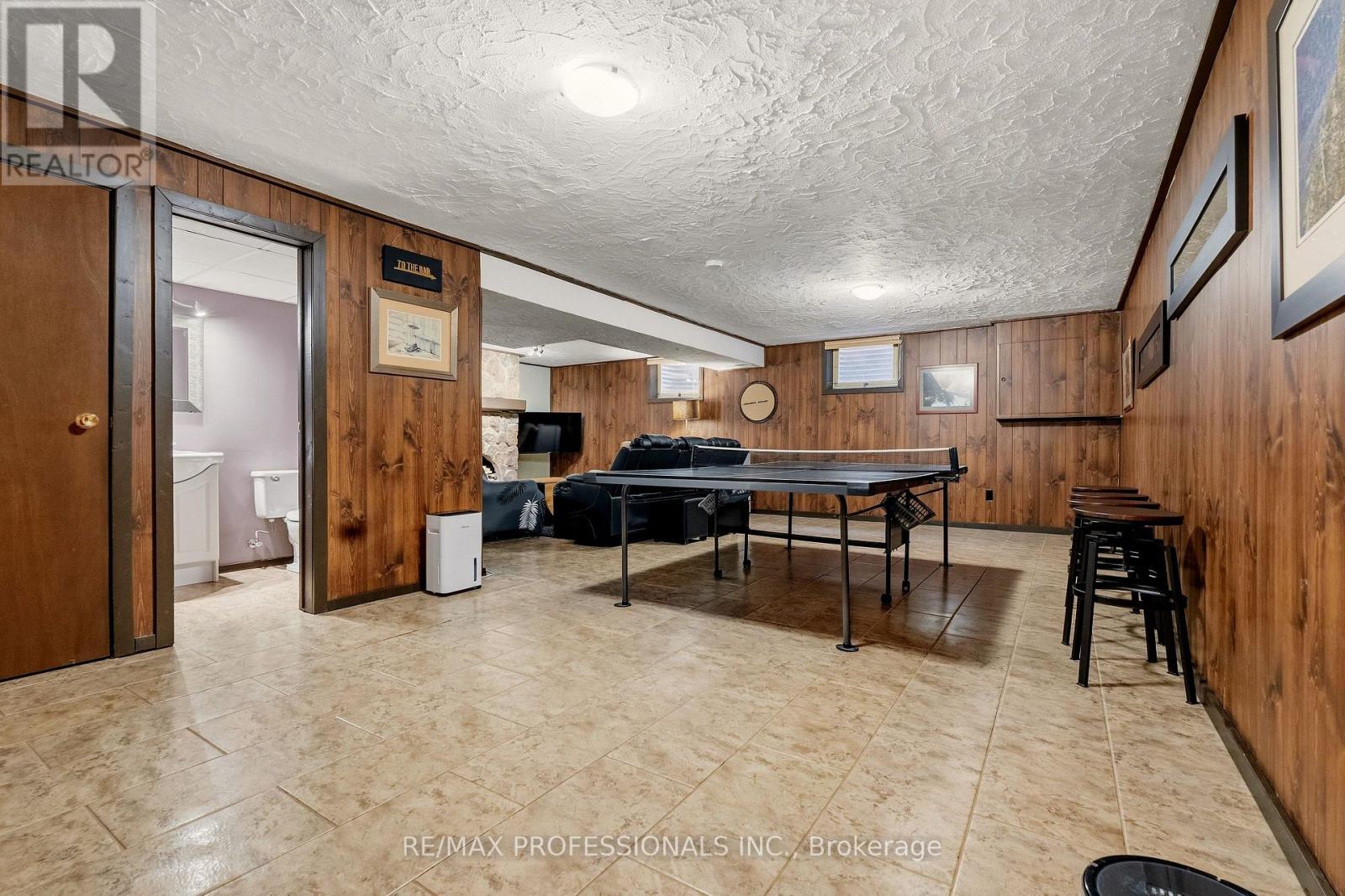6888 Barrisdale Drive, Mississauga, Ontario  L5N 2H4 - Photo 34 - W13822118
