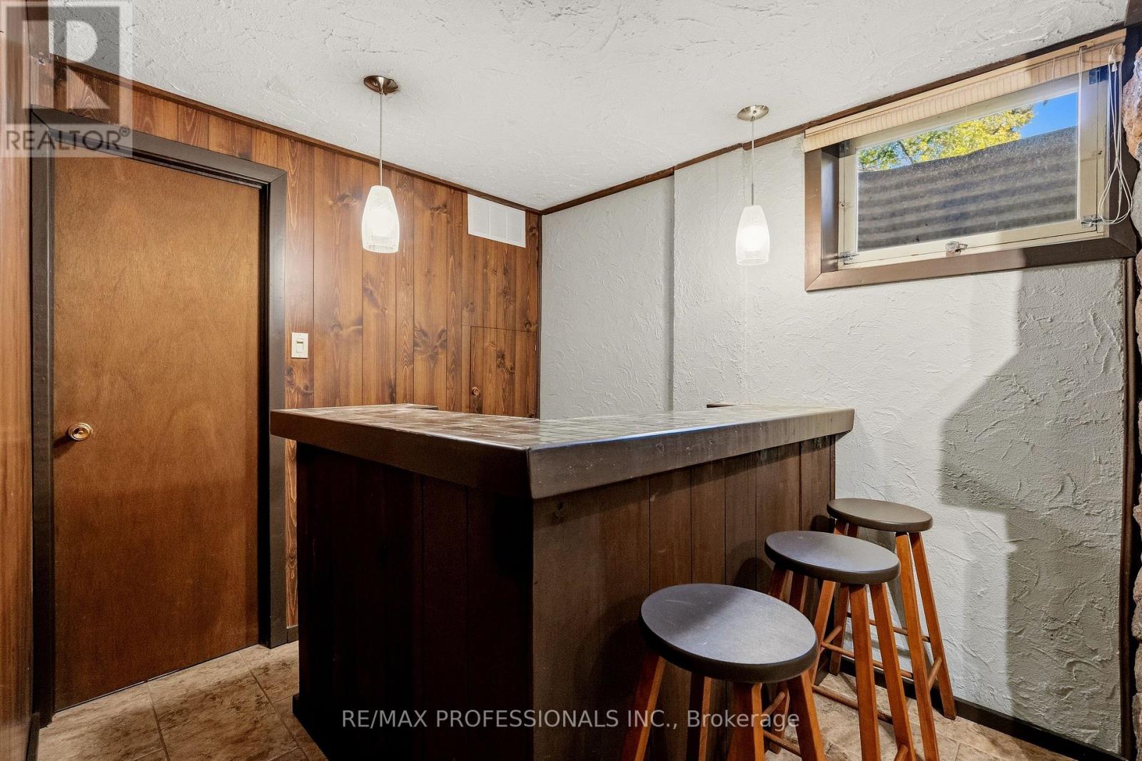 6888 Barrisdale Drive, Mississauga, Ontario  L5N 2H4 - Photo 38 - W13822118