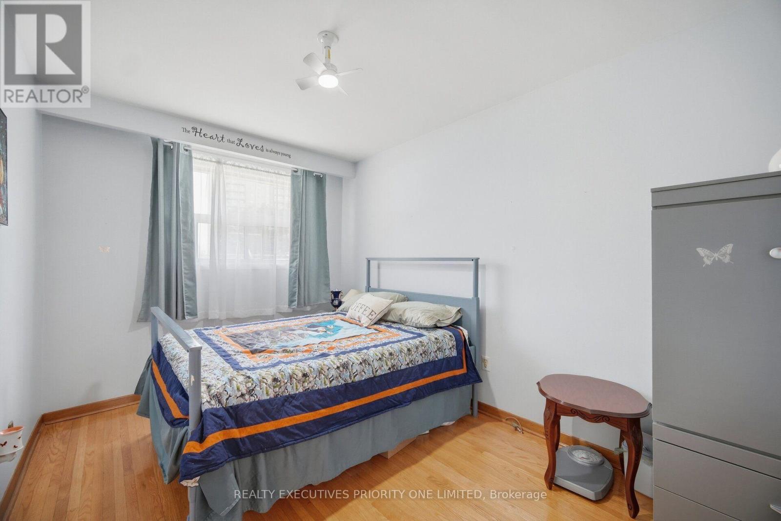 43 Elana Drive, Toronto, Ontario  M3N 2C1 - Photo 22 - W13822130