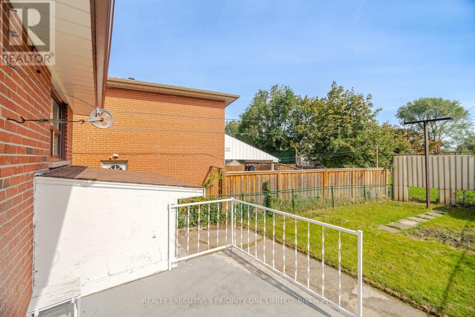 43 Elana Drive, Toronto, Ontario  M3N 2C1 - Photo 36 - W13822130