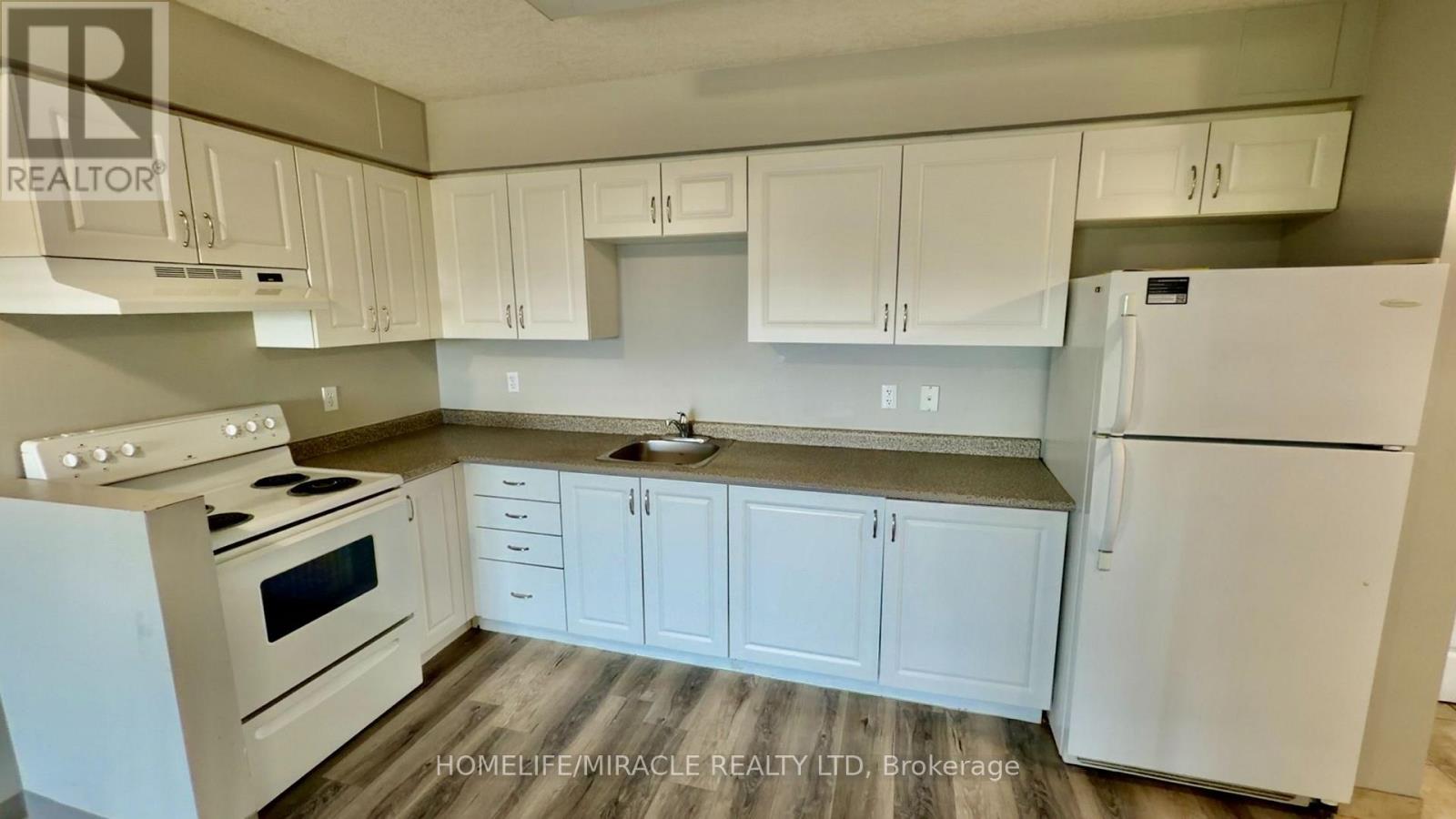 705 - 593 Strasburg Road, Kitchener, Ontario  N2E 0J7 - Photo 5 - X13822046