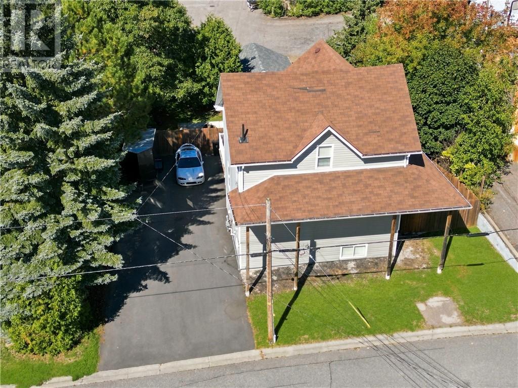 2 Evans Road, Copper Cliff, Ontario  P0M 1N0 - Photo 2 - 2130479