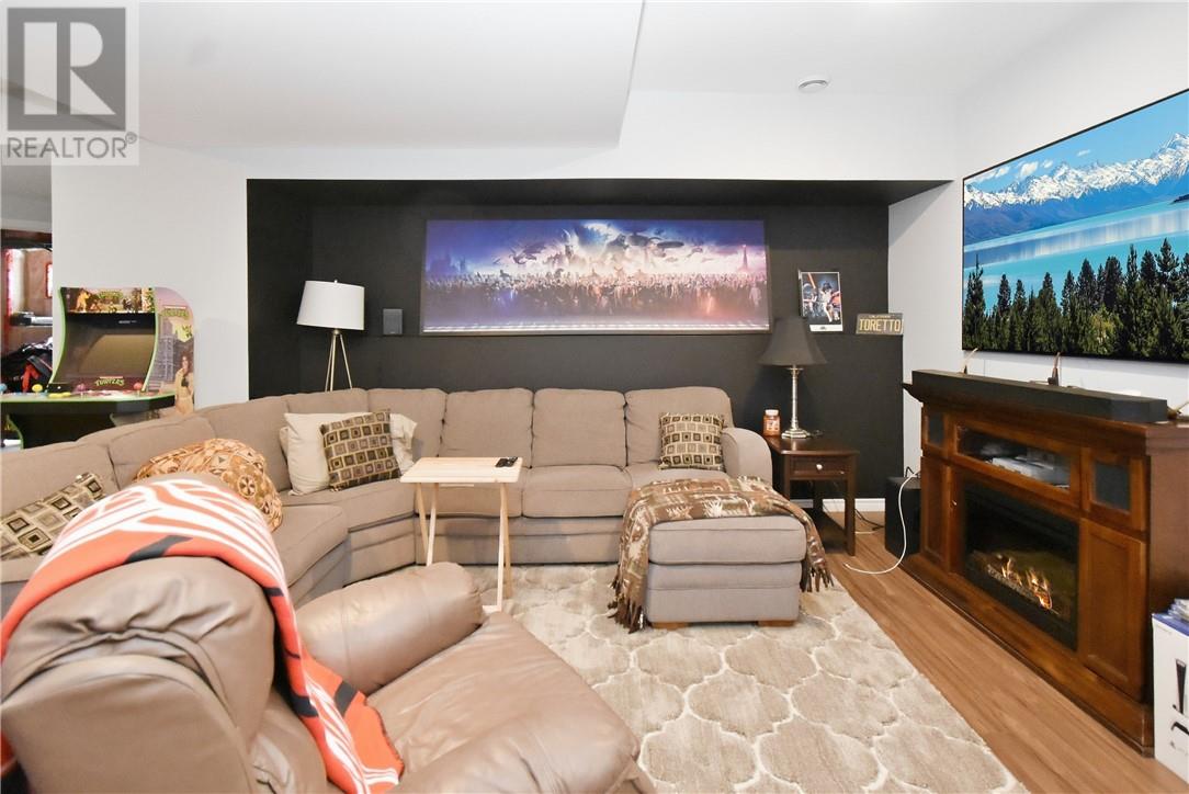 2 Evans Road, Copper Cliff, Ontario  P0M 1N0 - Photo 36 - 2130479