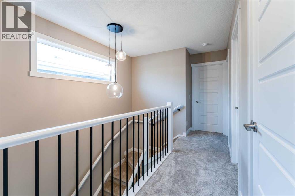 385 Waterford Boulevard, Chestermere, Alberta  T1X 3B8 - Photo 12 - A2347138