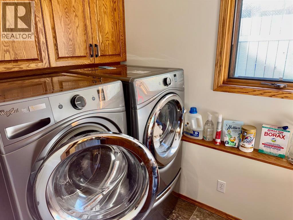 18 Heritage Close W, Lethbridge, Alberta  T1K 6R9 - Photo 17 - A2347773