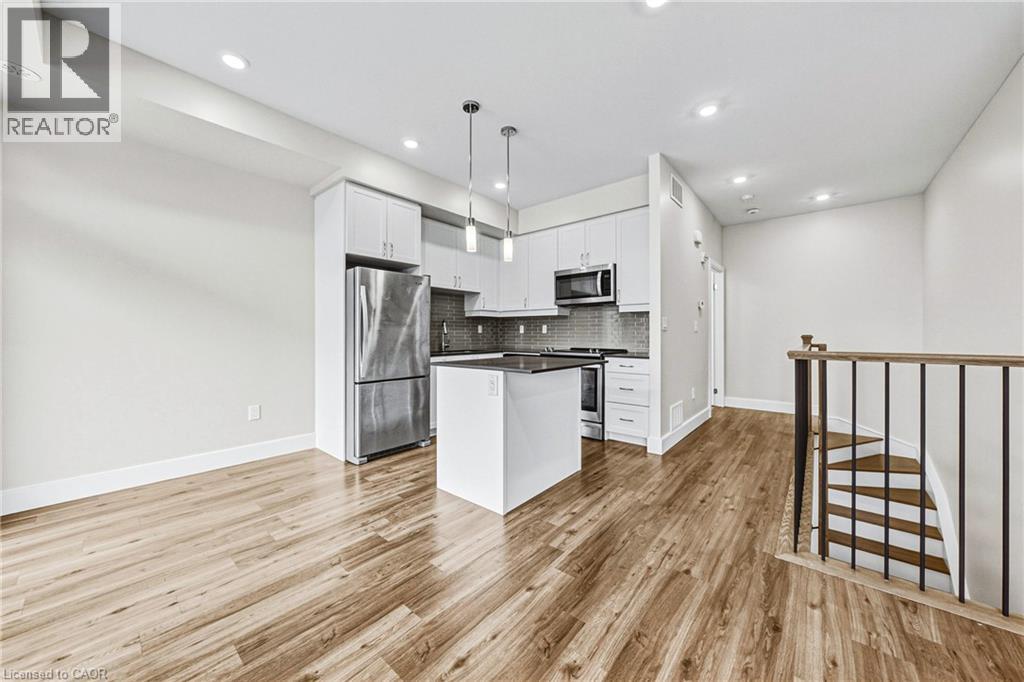 2061 Prospect Street Unit# 211, Burlington, Ontario  L7R 1Z2 - Photo 4 - 40864476
