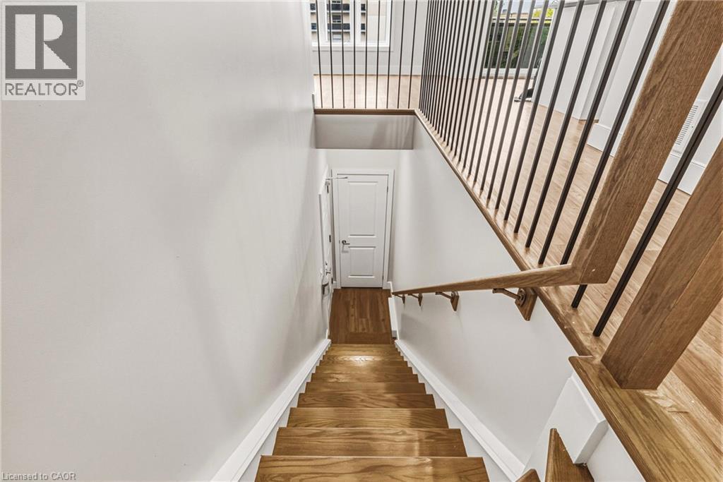2061 Prospect Street Unit# 211, Burlington, Ontario  L7R 1Z2 - Photo 3 - 40864476