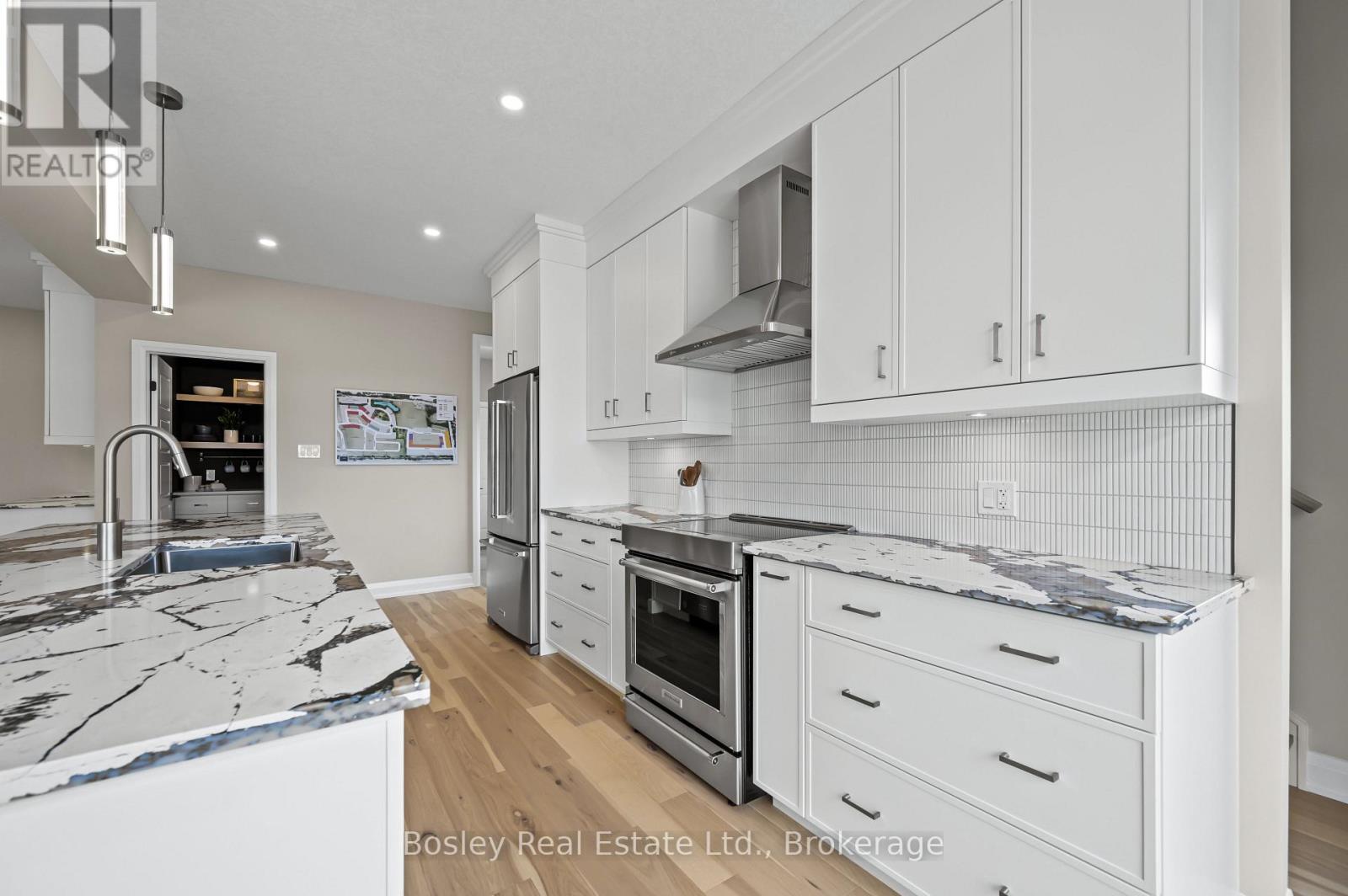 105 Haylock Avenue, Centre Wellington (Elora/salem), Ontario  N0B 1S0 - Photo 25 - X13822166