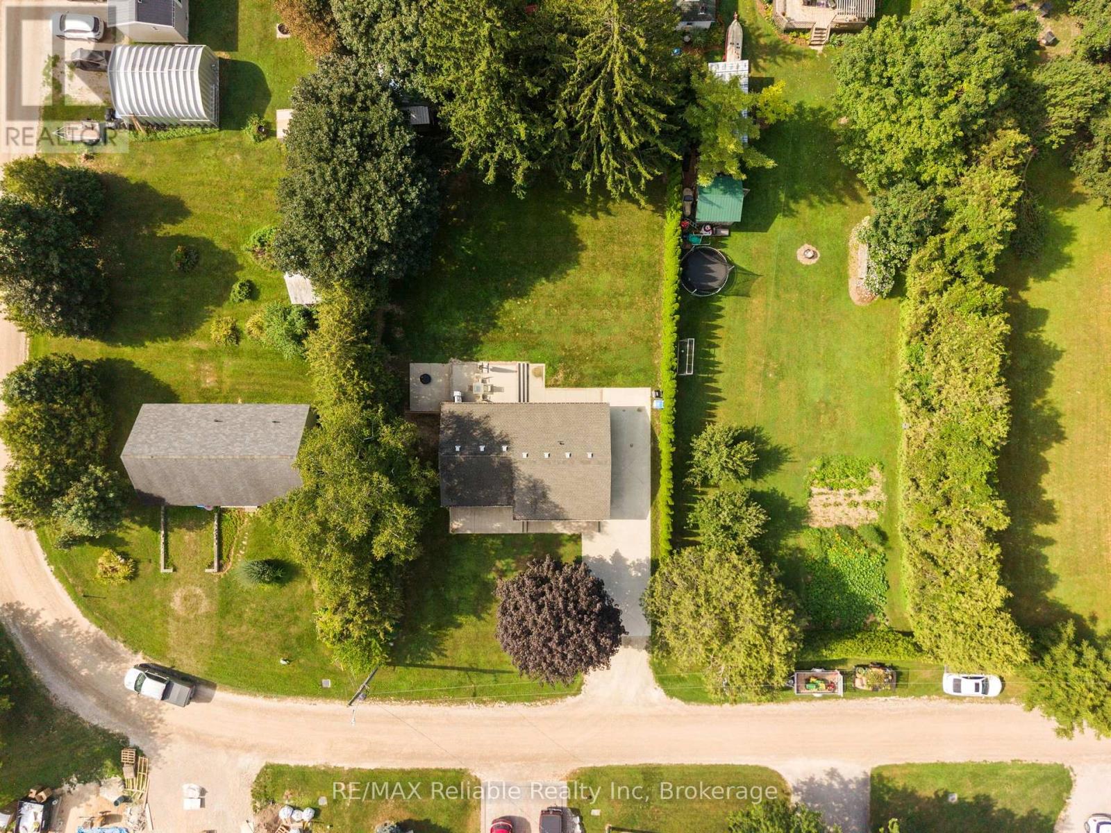 38823 Vienna Street, Bluewater, Ontario  N0M 2R0 - Photo 46 - X13822216