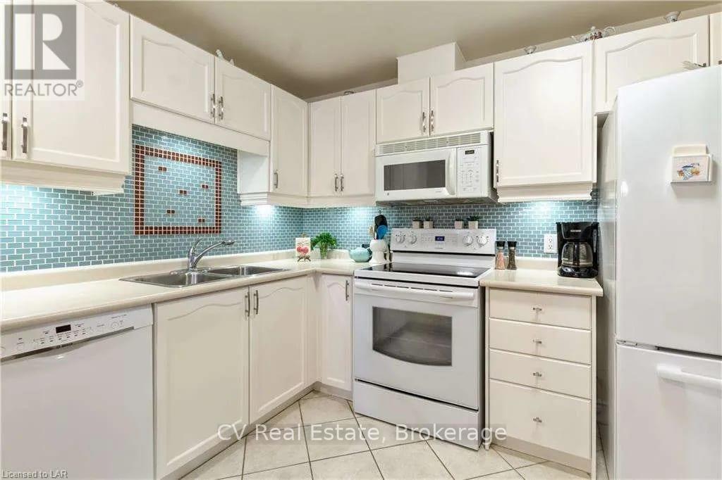 101 - 10 Bay Street, Blue Mountains, Ontario  N0H 2P0 - Photo 21 - X13822232