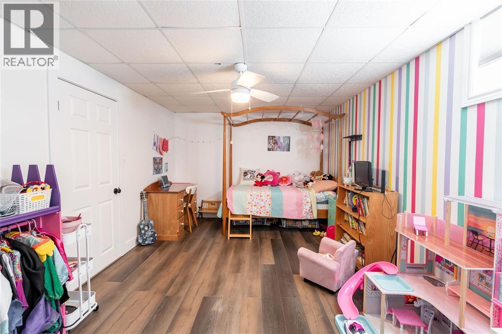 4069 Pine Street, Petrolia, Ontario N0N 1R0 - Photo 22 - 26023360