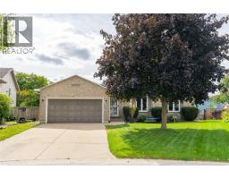 4069 Pine STREET, Petrolia, Ontario