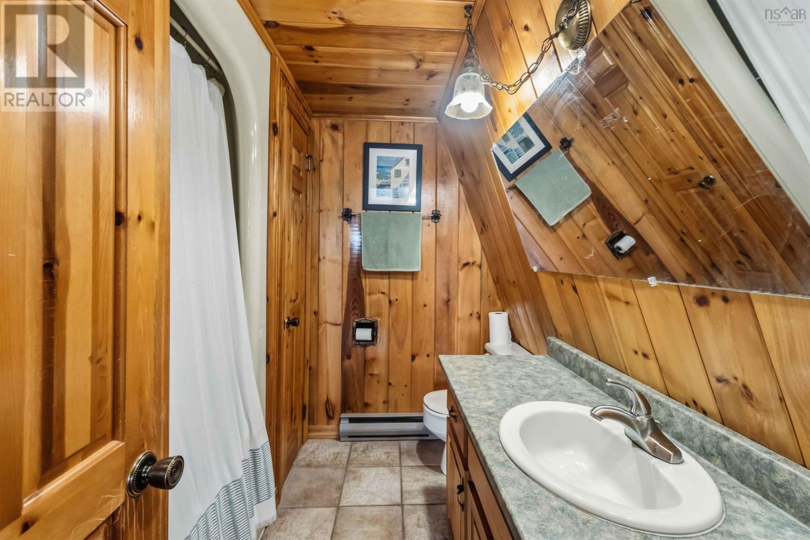 360 Birch Lane photo 13
