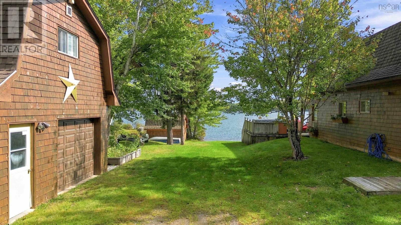 360 Birch Lane photo 30