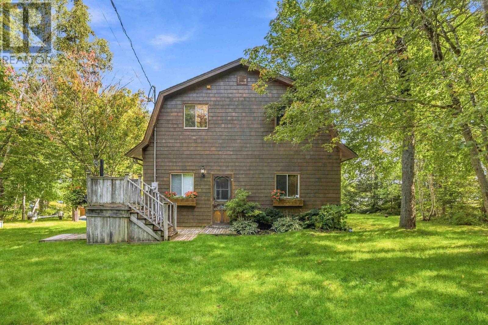 360 Birch Lane photo 29