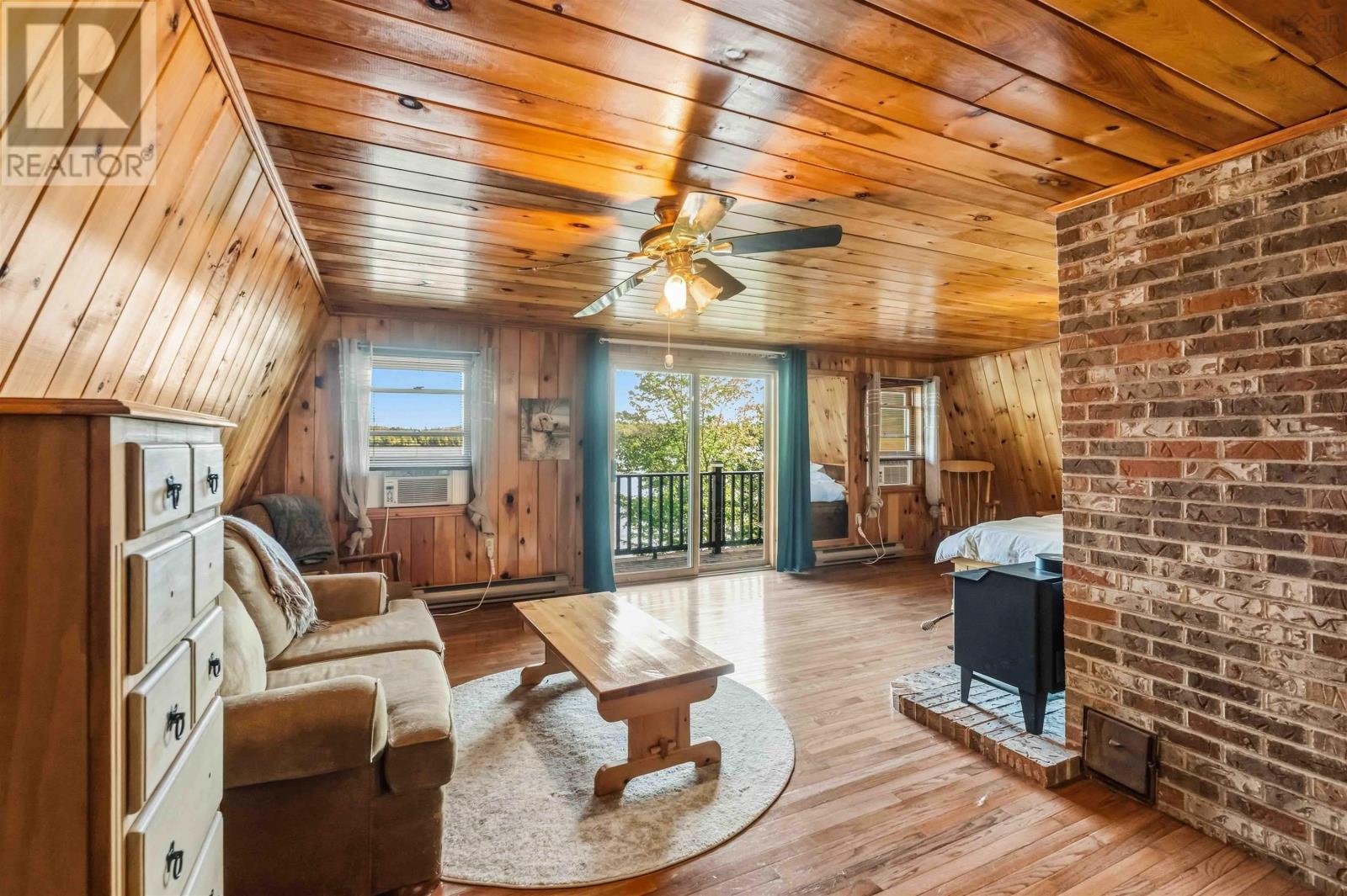 360 Birch Lane photo 7