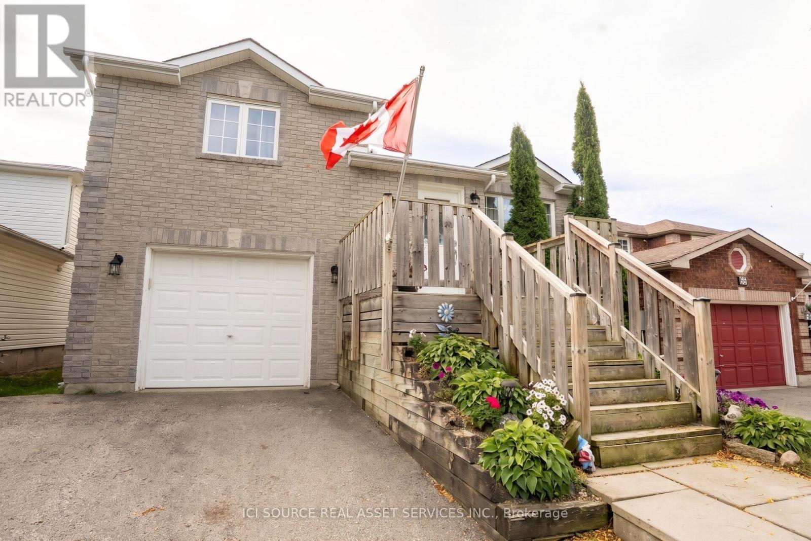 56 HERSEY CRESCENT, barrie (holly), Ontario
