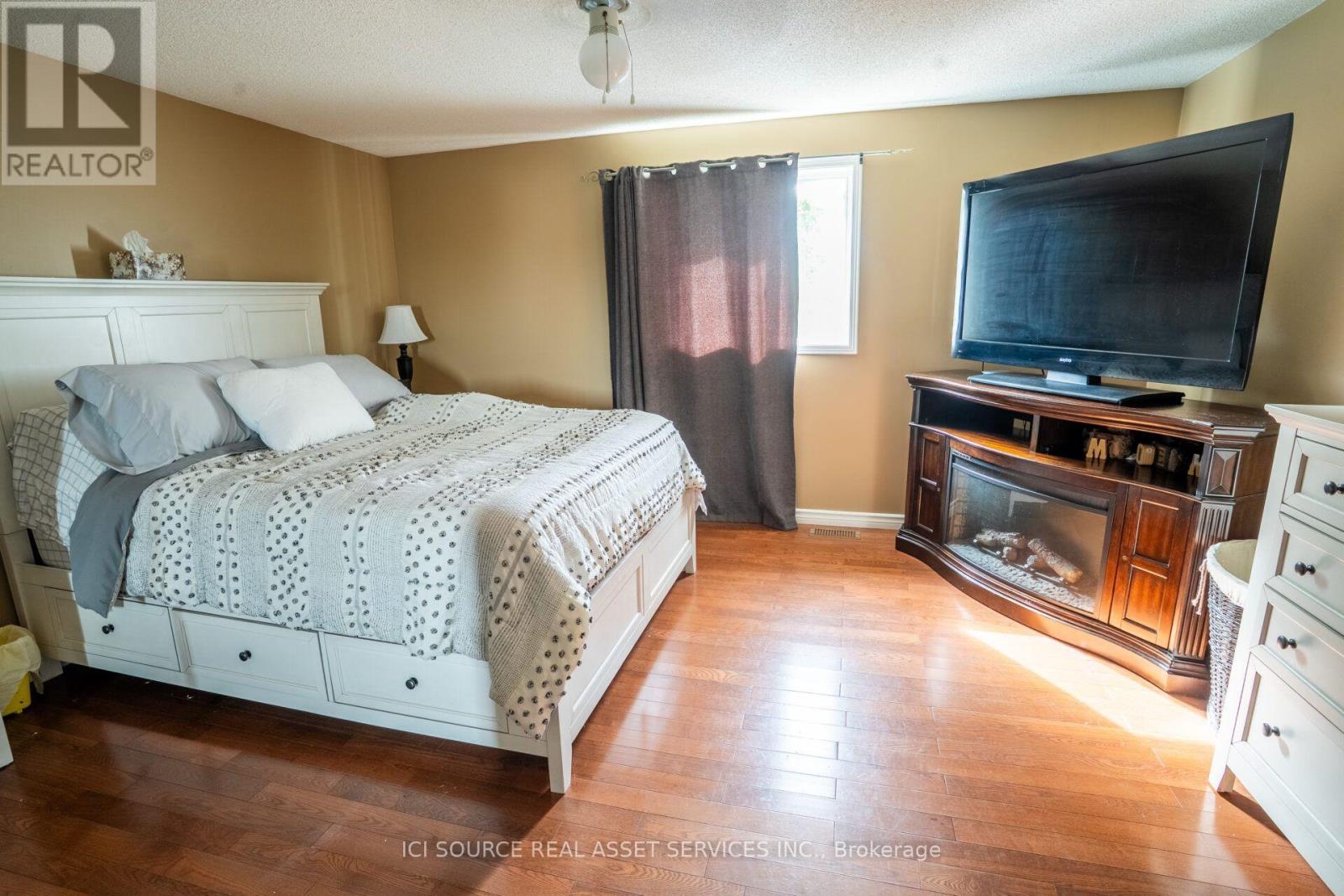 56 Hersey Crescent, Barrie (Holly), Ontario  L4N 8R2 - Photo 18 - S13822182