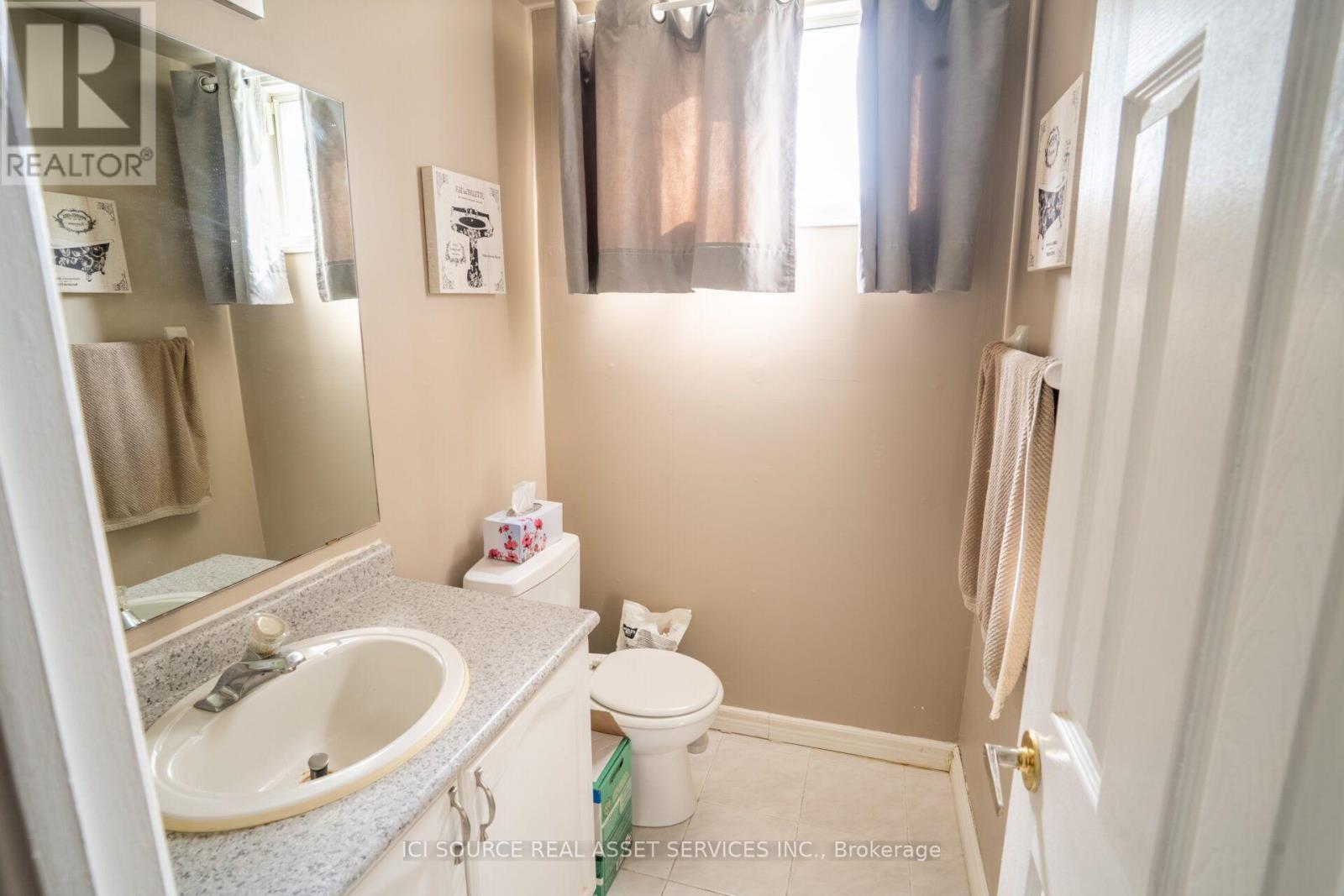 56 Hersey Crescent, Barrie (Holly), Ontario  L4N 8R2 - Photo 22 - S13822182