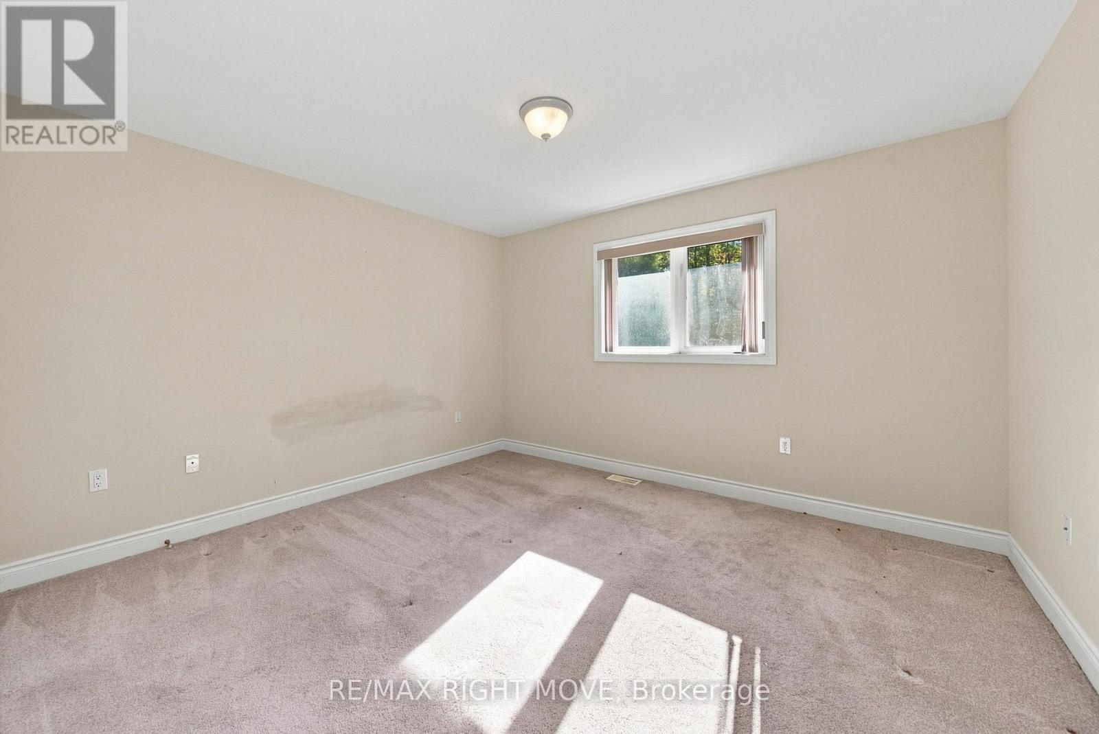3240 Goldstein Road, Severn (West Shore), Ontario  L0K 2B0 - Photo 24 - S13822234