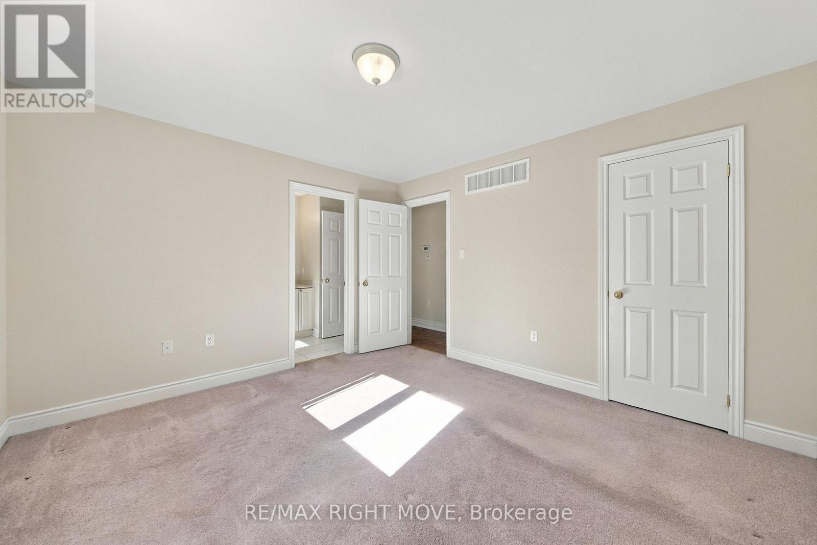 3240 Goldstein Road, Severn (West Shore), Ontario  L0K 2B0 - Photo 26 - S13822234