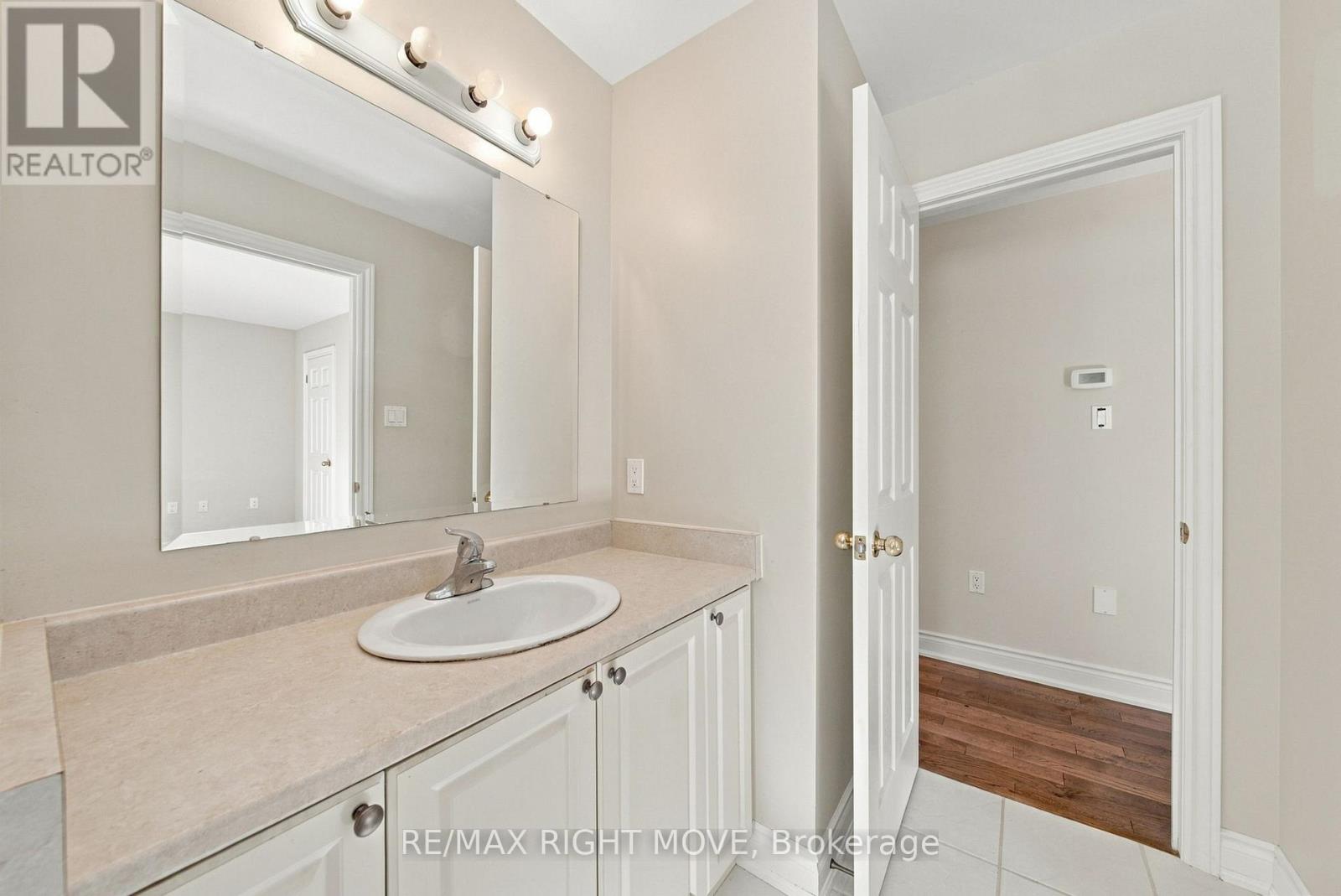 3240 Goldstein Road, Severn (West Shore), Ontario  L0K 2B0 - Photo 30 - S13822234